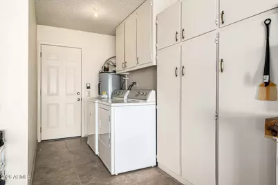 14019 N 111th Avenue, Sun City, AZ 85351 - Photo 21