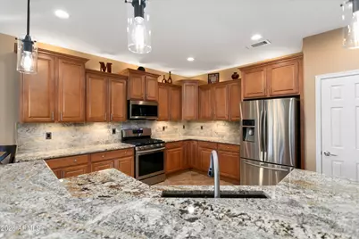 26455 W Pontiac Drive, Buckeye, AZ 85396 - Photo 15