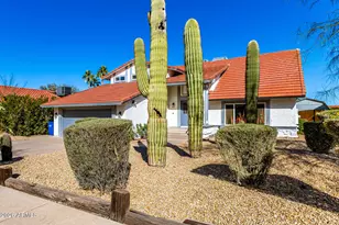 2106 E Friess Dr, Phoenix, AZ 85022 - Photo 37