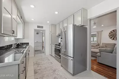 3014 E Whitton Avenue, Phoenix, AZ 85016 - Photo 13