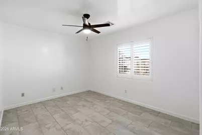 7527 S 13th Place, Phoenix, AZ 85042 - Photo 13