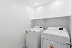 7527 S 13th Pl, Phoenix, AZ 85042 - Photo 11