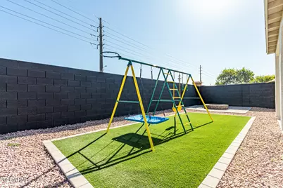 6009 S 15th Drive, Phoenix, AZ 85041 - Photo 29