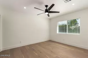 829 E Desert Park Ln, Phoenix, AZ 85020 - Photo 23