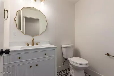 829 E Desert Park Lane, Phoenix, AZ 85020 - Photo 21