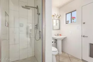 400 W Crofton St, Chandler, AZ 85225 - Photo 27