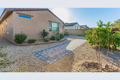 17016 W Royal Palm Road, Waddell, AZ 85355 - Photo 37