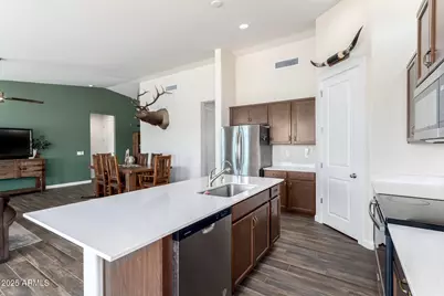 8934 S 138th Avenue, Goodyear, AZ 85338 - Photo 9