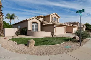 7452 W Los Gatos Dr, Glendale, AZ 85310 - Photo 9