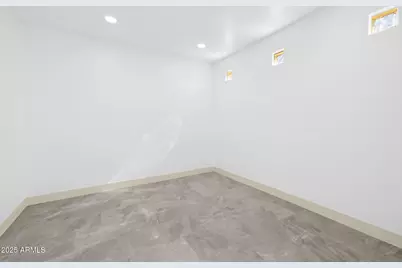 22423 N 54th Place, Phoenix, AZ 85054 - Photo 71