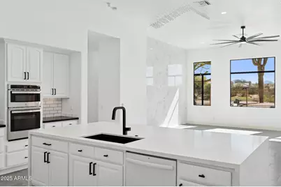 22423 N 54th Place, Phoenix, AZ 85054 - Photo 37