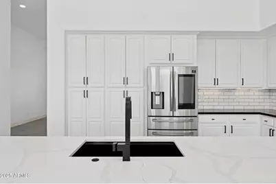 22423 N 54th Place, Phoenix, AZ 85054 - Photo 41