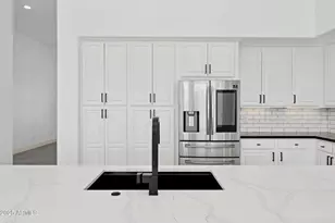 22423 N 54th Pl, Phoenix, AZ 85054 - Photo 41