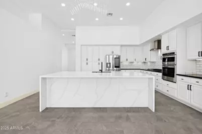 22423 N 54th Place, Phoenix, AZ 85054 - Photo 49