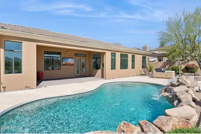 22423 N 54th Place, Phoenix, AZ 85054 - Photo 11