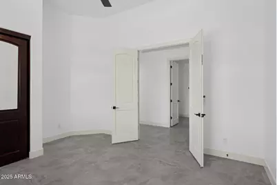 22423 N 54th Place, Phoenix, AZ 85054 - Photo 95