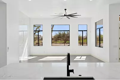 22423 N 54th Place, Phoenix, AZ 85054 - Photo 47