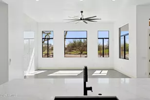 22423 N 54th Pl, Phoenix, AZ 85054 - Photo 47