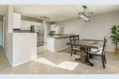 24021 W Antelope Trail, Buckeye, AZ 85326 - Photo 7