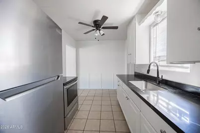 1915 N 26th Place #4, Phoenix, AZ 85008 - Photo 11