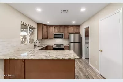 2215 W Straford Drive, Chandler, AZ 85224 - Photo 17