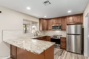 2215 W Straford Dr, Chandler, AZ 85224 - Photo 3