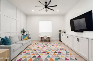 4223 N 41st Pl, Phoenix, AZ 85018 - Photo 9