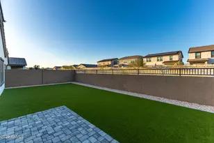 3018 W Straight Arrow Ln, Phoenix, AZ 85083 - Photo 13
