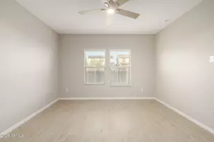 3018 W Straight Arrow Ln, Phoenix, AZ 85083 - Photo 25