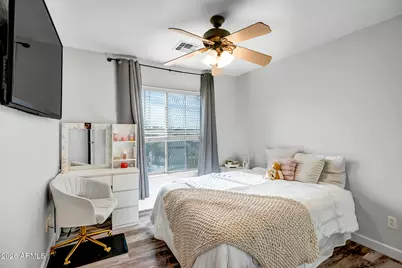 1954 W Kuralt Drive, Anthem, AZ 85086 - Photo 13