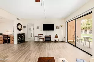 10330 W Thunderbird Blvd, Sun City, AZ 85351 - Photo 5