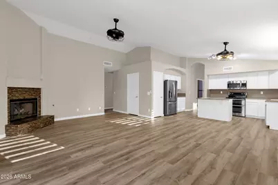 15244 W Melissa Lane, Surprise, AZ 85374 - Photo 11