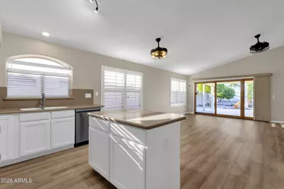 15244 W Melissa Lane, Surprise, AZ 85374 - Photo 7