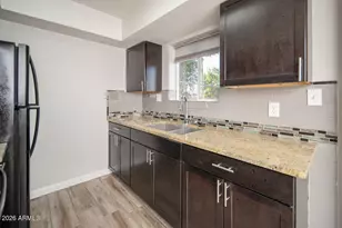 808 N 95th Dr, Tolleson, AZ 85353 - Photo 7