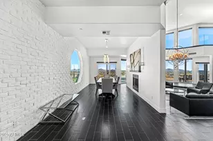 18812 North 22nd St, Phoenix, AZ 85024 - Photo 19