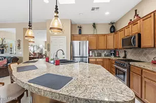 41712 N Golf Crest Rd, Anthem, AZ 85086 - Photo 19