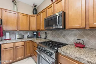 41712 N Golf Crest Rd, Anthem, AZ 85086 - Photo 21