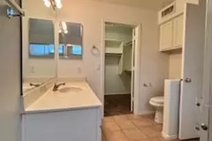 4621 E Abraham Ln, Phoenix, AZ 85050 - Photo 15