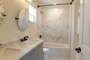 10522 W Arvada Dr, Arizona City, AZ 85123 - Photo 11