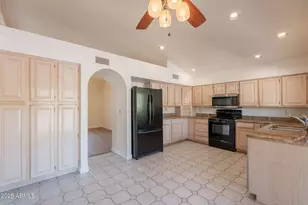 17134 E Parlin Dr, Fountain Hills, AZ 85268 - Photo 5