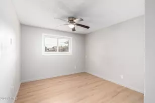 103 E Del Rio Dr, Tempe, AZ 85282 - Photo 15