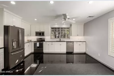 2236 W Kiowa Circle, Mesa, AZ 85202 - Photo 7