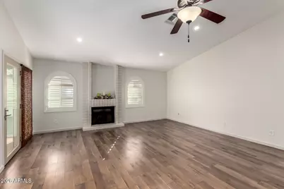 2236 W Kiowa Circle, Mesa, AZ 85202 - Photo 17