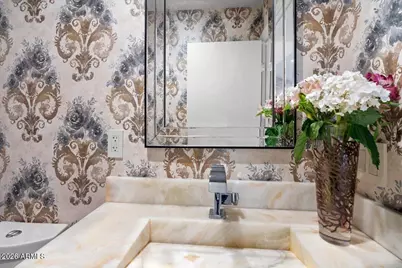 7922 E Crestwood Way, Scottsdale, AZ 85250 - Photo 27