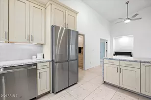 7922 E Crestwood Way, Scottsdale, AZ 85250 - Photo 35