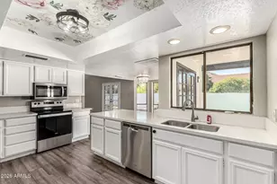 12818 N 2nd St, Phoenix, AZ 85022 - Photo 3