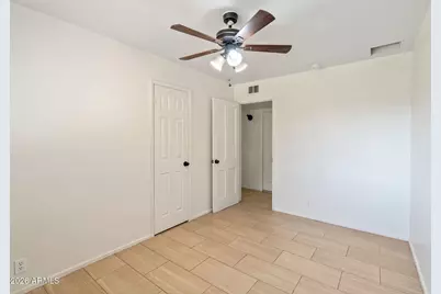 2055 W Edgemont Avenue, Phoenix, AZ 85009 - Photo 11