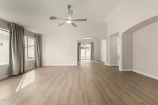 2737 E Catalina Ave, Mesa, AZ 85204 - Photo 19