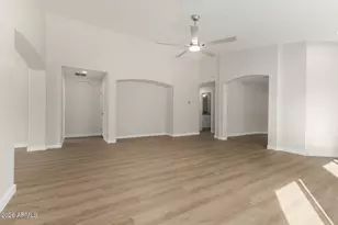 2737 E Catalina Ave, Mesa, AZ 85204 - Photo 15