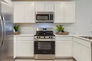 9674 W Piccadilly Rd, Phoenix, AZ 85037 - Photo 3